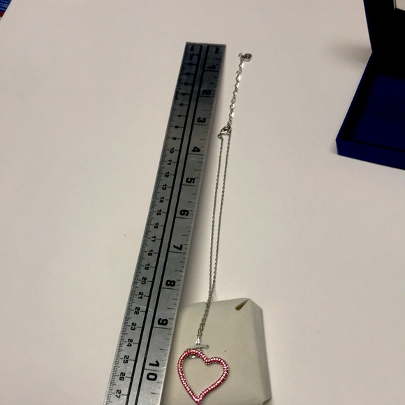 Authentic Swarovski big heart necklace - Picture 4 of 10